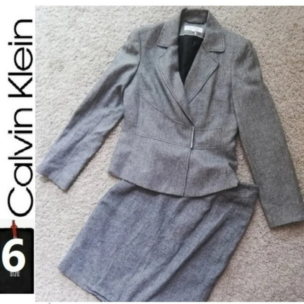 CK skirt suit, Size 6